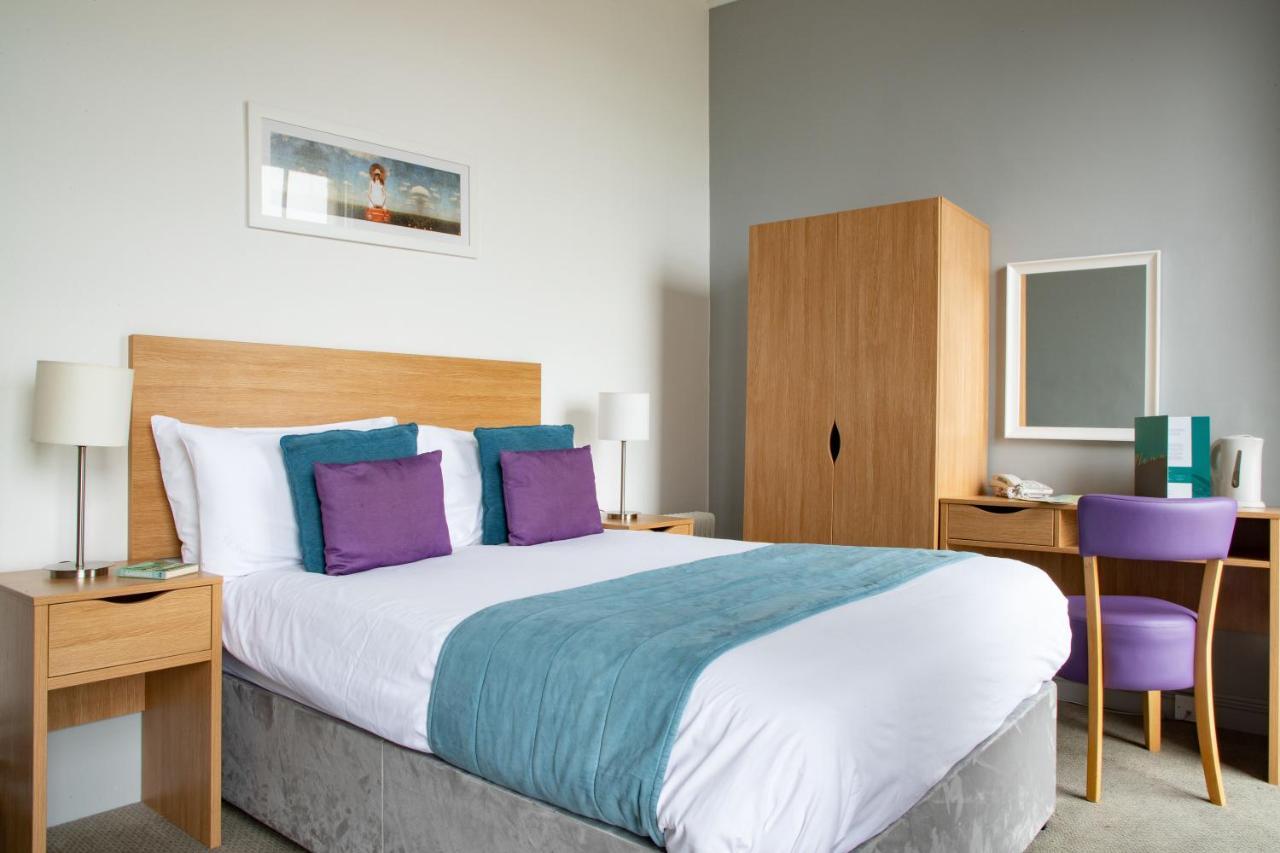 Royal Whitby Hotel Ruang foto
